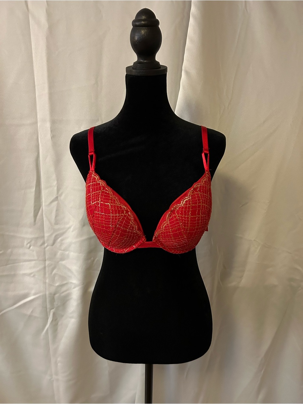 Victoria's Secret Red Push Bra with Gold Lace Overlay And Multi Function Straps